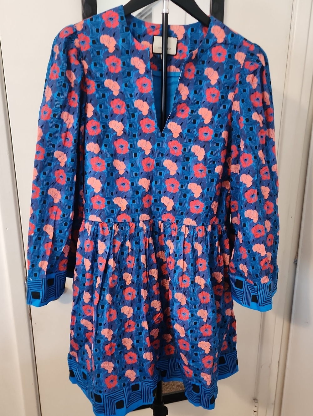 Tuckernuck Blue Floral Geometric Print Long Sleeve Mini Dress Split Neck Women's - Picture 3 of 13